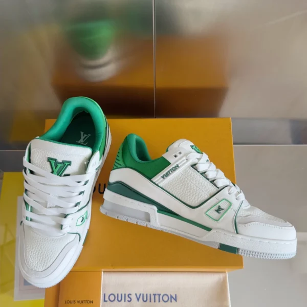 LV Trainer Sneakers - RLS164