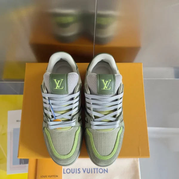 LV Trainer Sneakers - RLS165