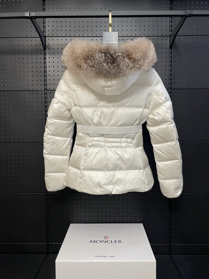 Moncler Down Tatie Jacket – CJ35