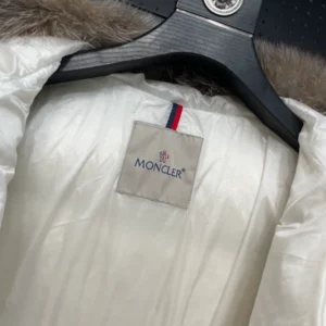 Moncler Down Tatie Jacket – CJ35