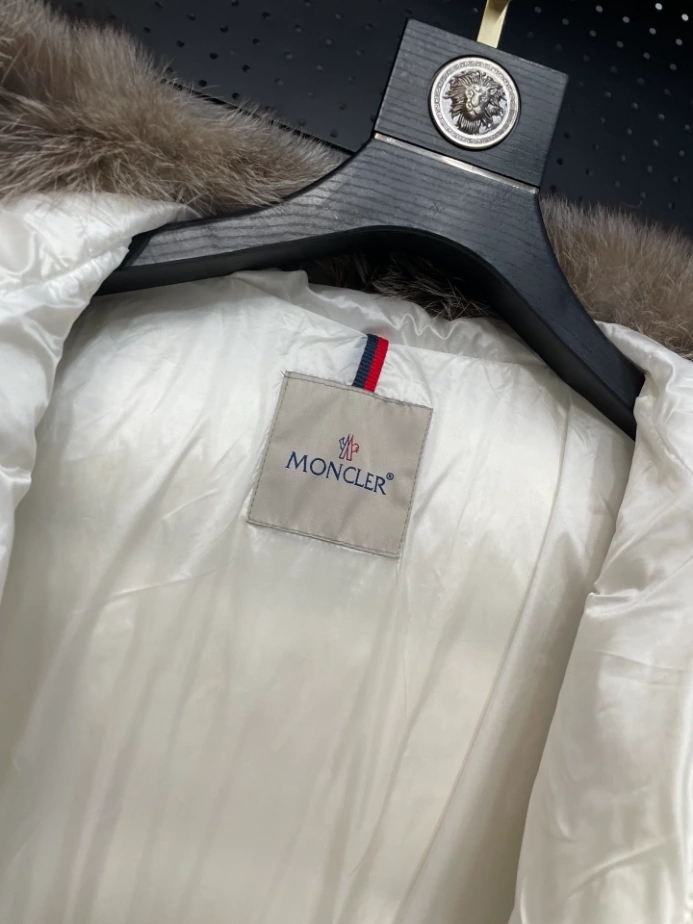 Moncler Down Tatie Jacket – CJ35