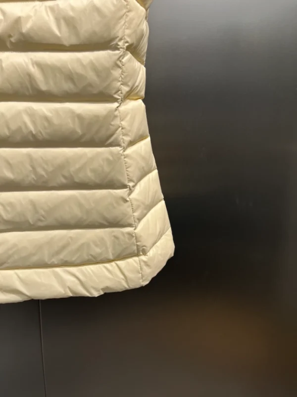 Moncler Jacket – CJ14