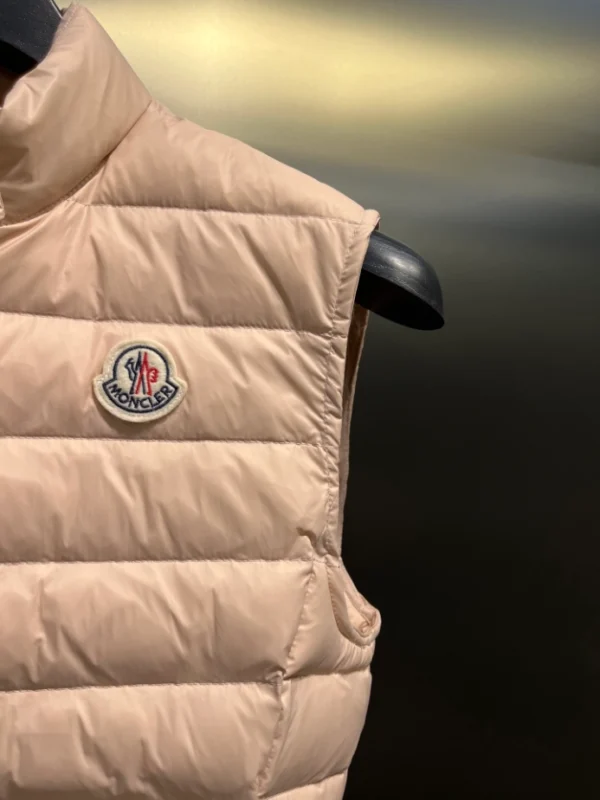 Moncler Jacket – CJ15