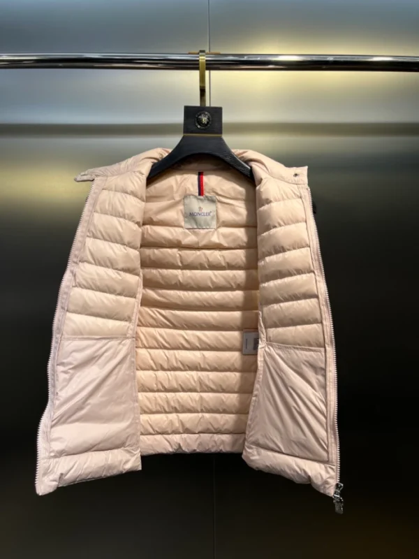 Moncler Jacket – CJ15