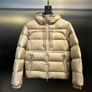 Moncler Jacket – CJ16