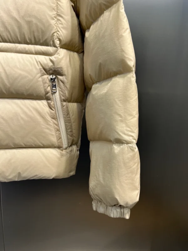 Moncler Jacket – CJ16