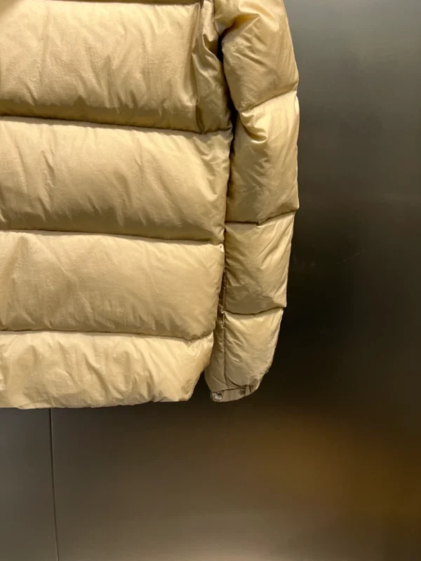 Moncler Jacket – CJ16