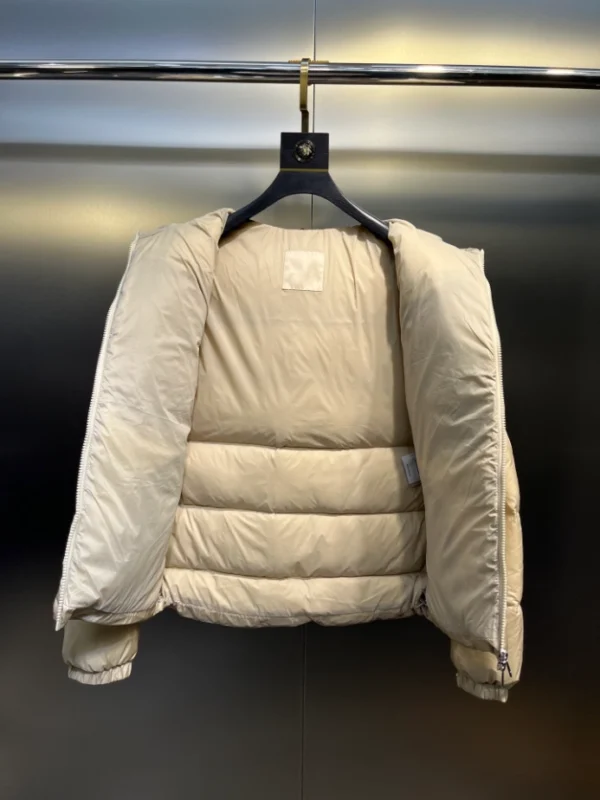 Moncler Jacket – CJ16