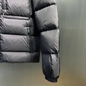 Moncler Jacket – CJ17