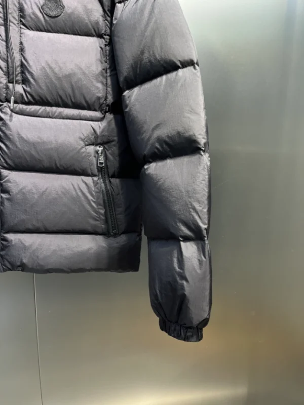 Moncler Jacket – CJ17
