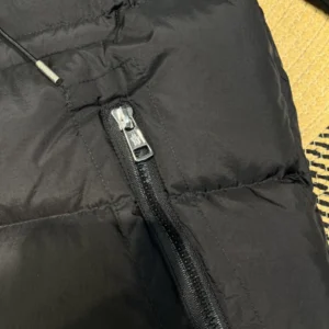 Moncler Jacket – CJ17