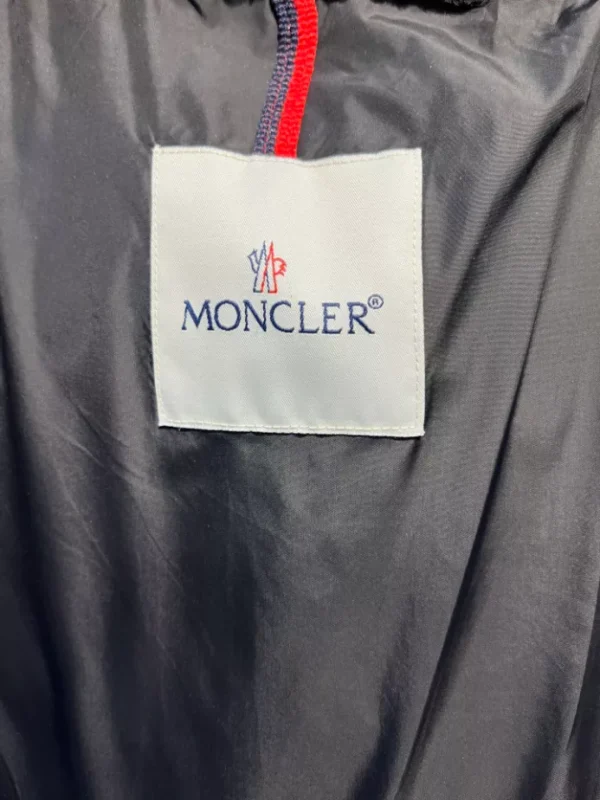 Moncler Jacket – CJ22