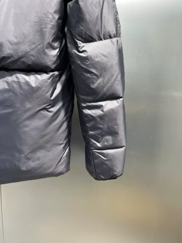 Moncler Jacket – CJ22