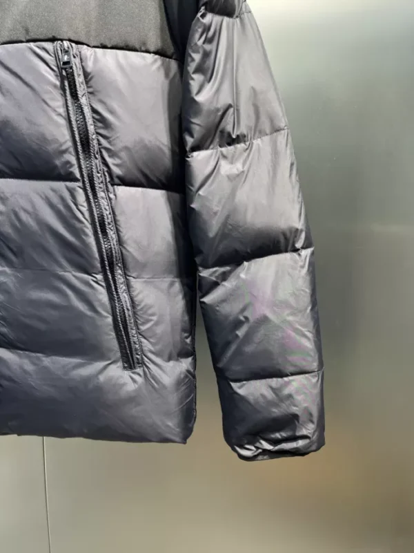 Moncler Jacket – CJ22