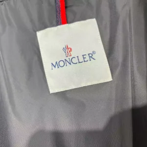 MoMoncler Jacket – CJ22 er Jacket – CJ22