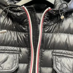 Moncler Jacket – CJ27