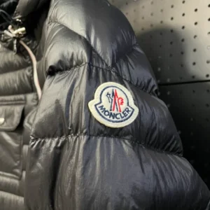 Moncler Jacket – CJ27