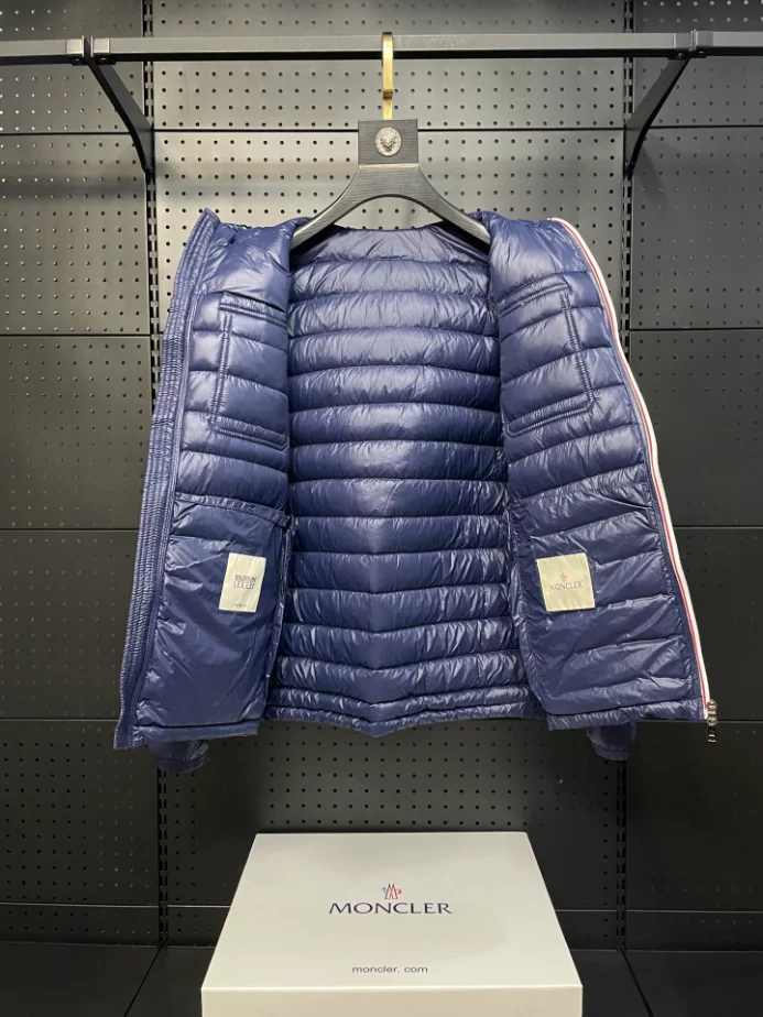 Moncler Jacket – CJ28