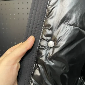 Moncler Madeira Down Jacket – CJ29