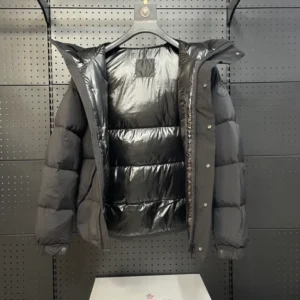 Moncler Madeira Down Jacket – CJ29