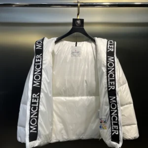 Moncler Montcla Down Jacket – CJ23