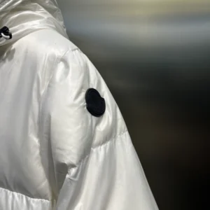Moncler Montcla Down Jacket – CJ23