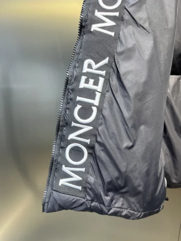 Moncler Montcla Down Jacket – CJ24