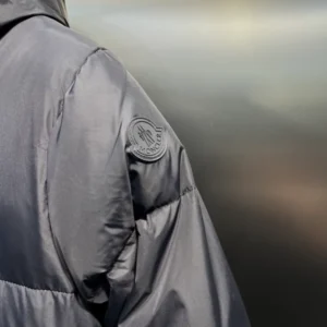 Moncler Montcla Down Jacket – CJ24