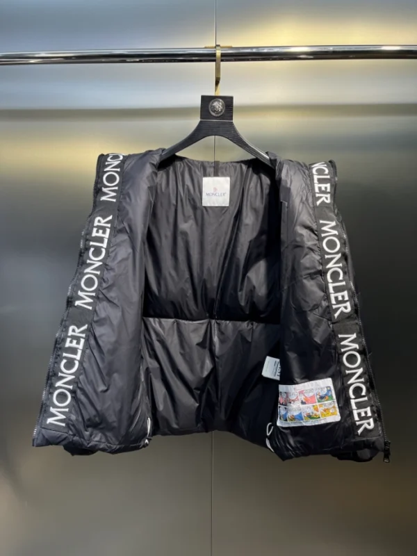 Moncler Montcla Down Jacket – CJ24