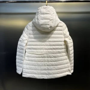 Moncler Raie Packable Hooded Short Down Jacket – CJ37