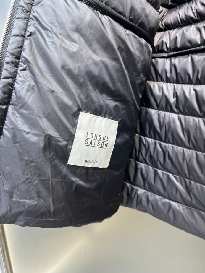 Moncler Raie Packable Hooded Short Down Jacket – CJ38 - Image 9