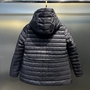 Moncler Raie Packable Hooded Short Down Jacket – CJ38