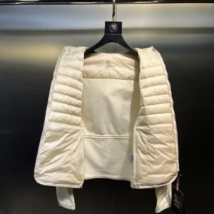 Moncler Grenoble Logo-Print Puffer Jacket – CJ41