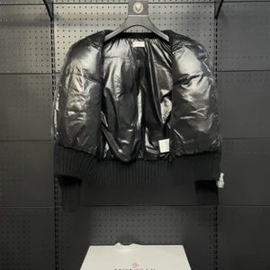 Moncler Knitted Back And Sleeve Jacket – CJ39