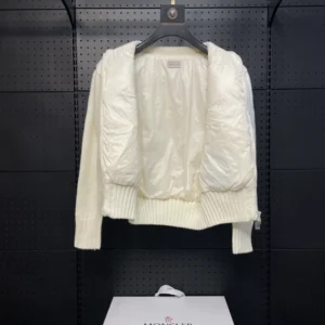 Moncler Knitted Back And Sleeve Jacket – CJ40