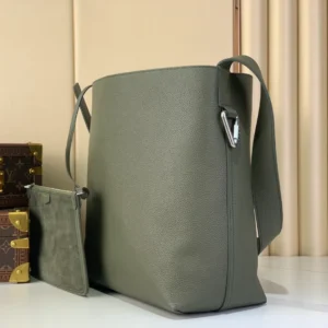 LV Verso Tote H38 Bag - RBV107