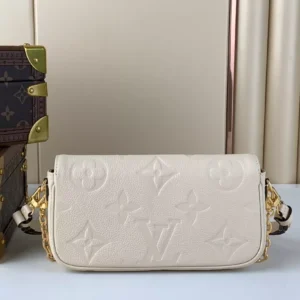 LV Wallet On Chain Ivy Monogram Empreinte Leather - RLB37