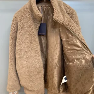 LV Leather Patch Fleece Blouson – LJ16