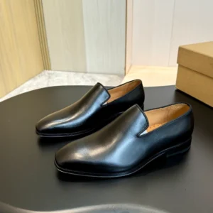 Christian Louboutin Danny Flex Leather Loafer - RC06