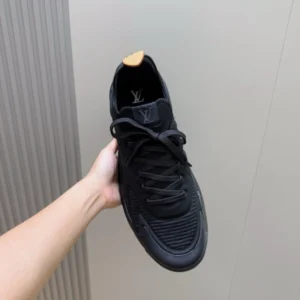 LV Runner Tatic Sneaker - RLS179