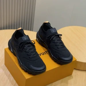 LV Runner Tatic Sneaker - RLS179