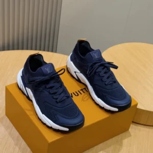 LV Runner Tatic Sneaker - RLS181