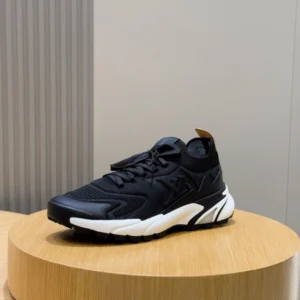 LV Runner Tatic Sneaker - RLS182