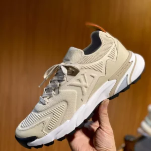 LV Runner Tatic Sneaker - RLS184