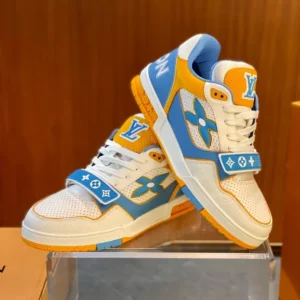 LV Trainer Sneaker In Blue - RLS188