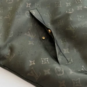 Louis Vuitton Monogram Bomber – LJ12