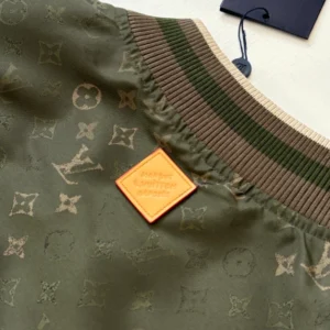 Louis Vuitton Monogram Bomber – LJ12