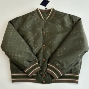 Louis Vuitton Monogram Bomber – LJ12
