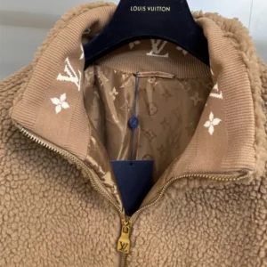 LV Leather Patch Fleece Blouson – LJ16
