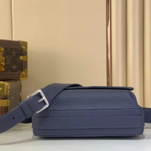 LV Boarding Messenger Bag - RBV117